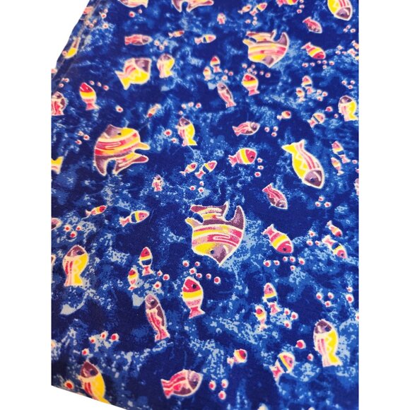 Tropical Fish Ocean Fabric 2.5 Yards Vibrant Colors Blue Background Cotton Blend - Picture 3 of 9